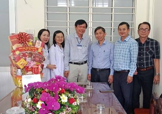 GIÁM ĐỐC SỞ Y TẾ TỈNH TÂY NINH ĐẾN THĂM VÀ CHÚC TẾT TTYTKV TÂN AN
